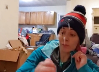 Good blowjob after a day in the snow