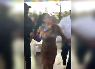 She masturbates and squirts in a club, the security takes her out!