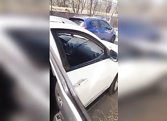 She flashes and touches herself right next to a busy road!